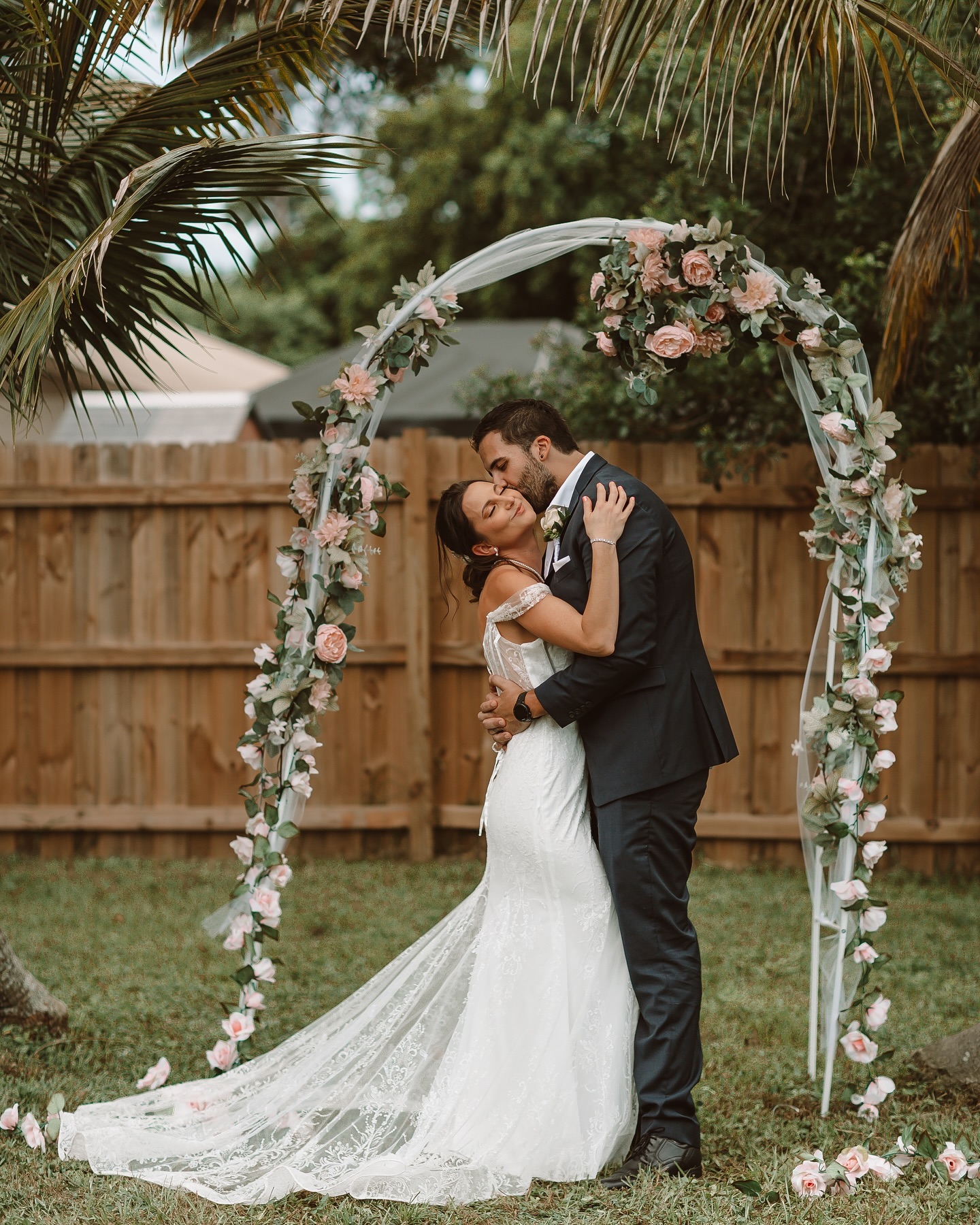 Weddings photography by IRINA TRAVNIKOVA