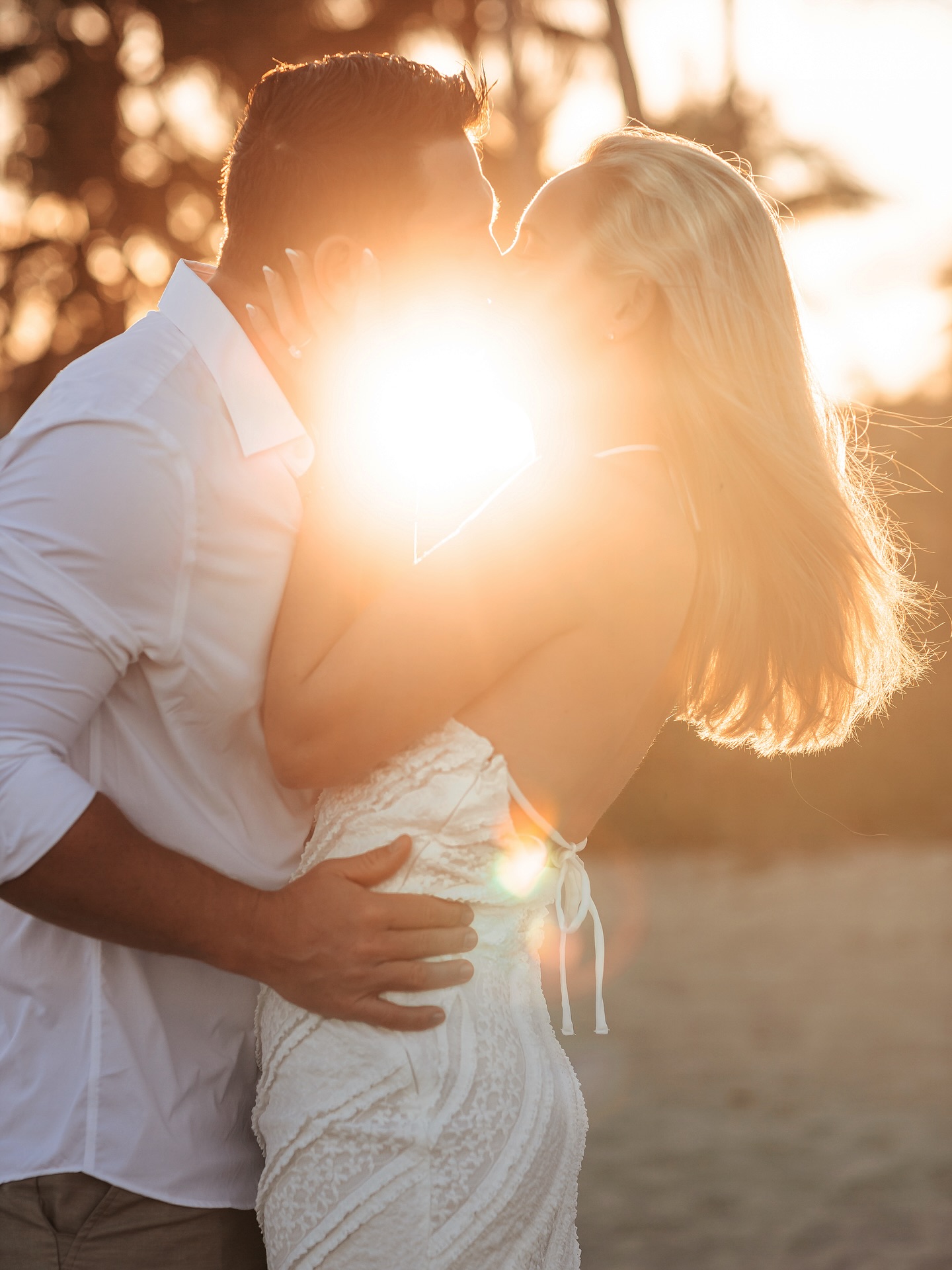 Couples photography by IRINA TRAVNIKOVA